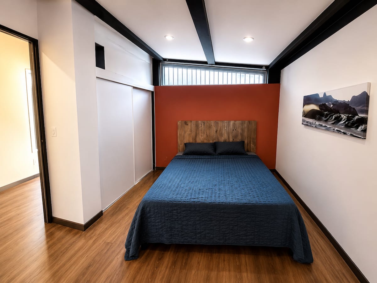 Deuxième chambre avec lit double