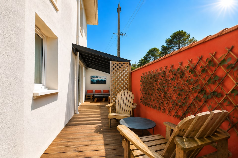Patio privé ensoleillé du logement à Anglet